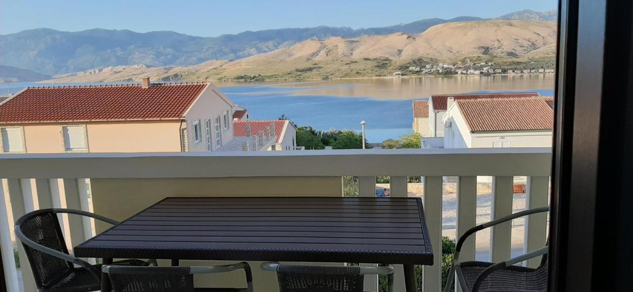 Apartmani Presecki Pag Town Exterior foto